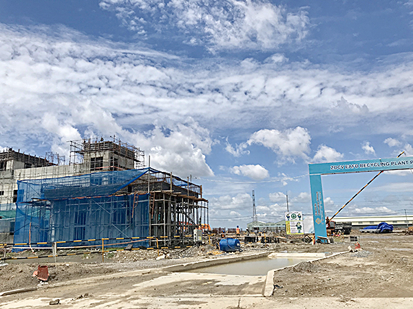 Tới đây, có 7 loại dự án sẽ do Ban Quản lý các KCN cấp phép đăng ký đầu tư. Trong ảnh: Một dự án đang xây dựng tại KCN Phú Mỹ 3.