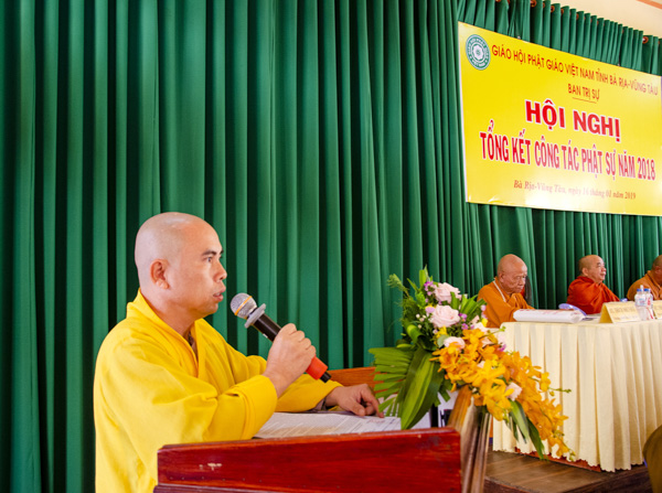 Đại đức Thích Nhuận Nghĩa, Phó BTS GHPG Việt Nam tỉnh báo cáo tóm tắt công tác Phật sự năm 2018, phương hướng nhiệm vụ năm 2019.