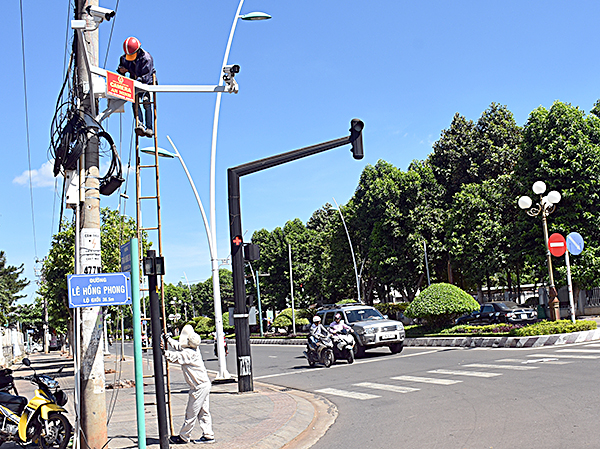 Lắp đặt camera giám sát an ninh tại ngã tư Lê Hồng Phong – Nguyễn Thái Học, TP.Vũng Tàu.