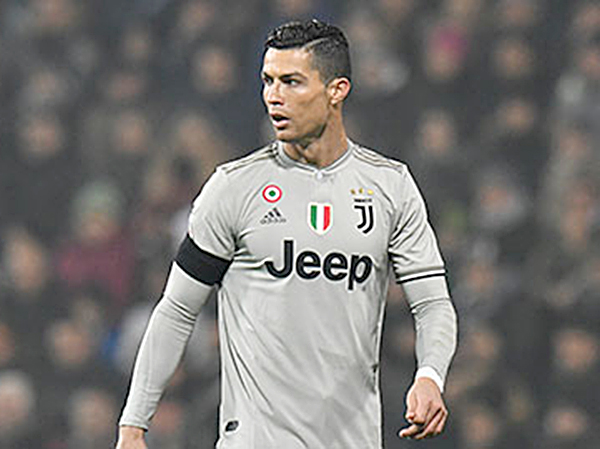 Ronaldo đã có mùa giải thứ 13 liên tiếp ghi từ 20 bàn thắng trở lên.