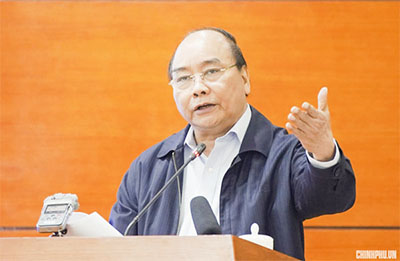 Thủ tướng Nguyễn Xuân Phúc phát biểu tại hội nghị.