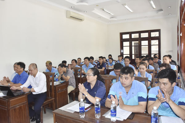 Tham dự lớp tập huấn có 45 HLV bóng bàn trên toàn quốc tham dự