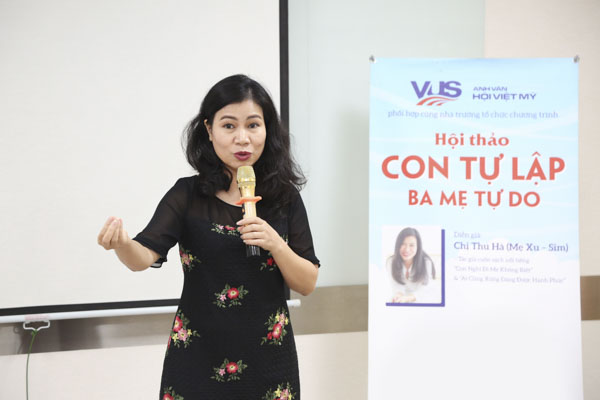 Mẫu giáo và tiểu học là thời điểm dễ lôi kéo con làm việc nhà một cách 