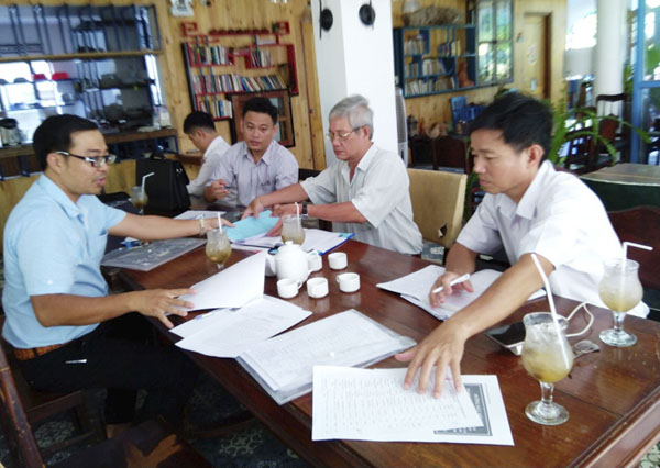  Thanh tra Sở Du lịch kiểm tra thủ tục hành chính tại Hotel De Condor (đường Phan Chu Trinh, khu dân cư số 2, Côn Đảo).