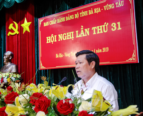 Đồng chí Nguyễn Văn Xinh, Uỷ viên BTV Tỉnh ủy, Trưởng Ban Tuyên giáo Tỉnh ủy, Tổng Biên tập Báo Bà Rịa- Vũng Tàu nêu lên các giải pháp công tác tư tưởng trong tình hình hiện nay.