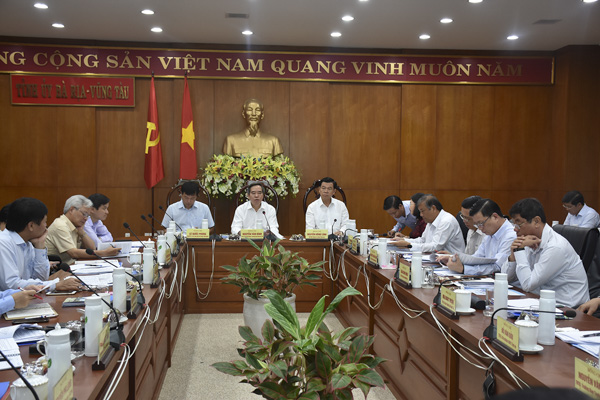 Toàn cảnh buổi làm việc.