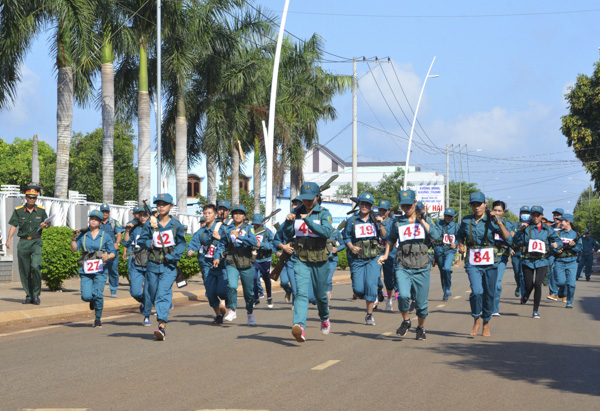 Các VĐV tham gia hội thao. 