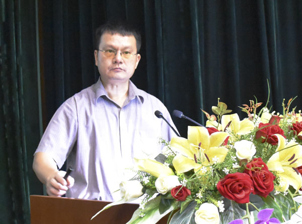 Tiến sĩ Trần Việt Thái - Phó Viện trưởng Viện Nghiên cứu chiến lược - Bộ Ngoại giao thông tin thời sự về hoạt động đối ngoại của Việt Nam.