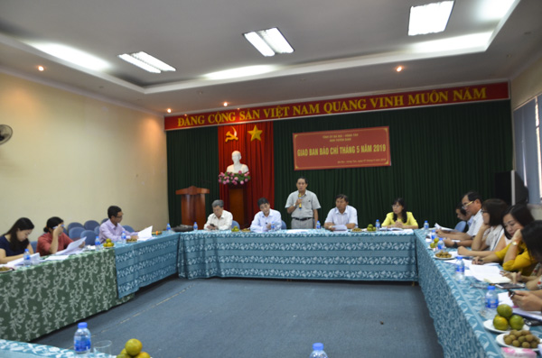 Quang cảnh hội nghị giao ban báo chí.