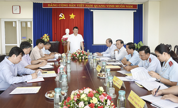 Ông Hà Ngọc Anh, Phó trưởng Ban Dân vận Trung ương phát biểu tại buổi làm việc với Thanh tra tỉnh.