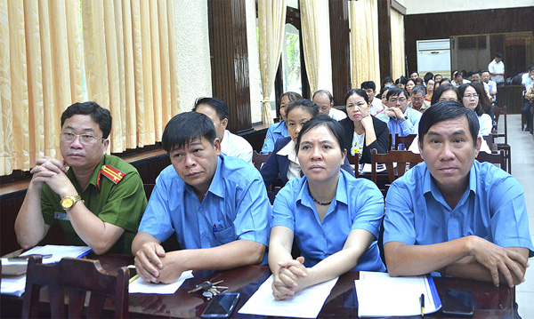 Các đại biểu tham dự hội nghị.
