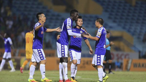 Hà Nội FC đang đơn độc trên đường về đích!