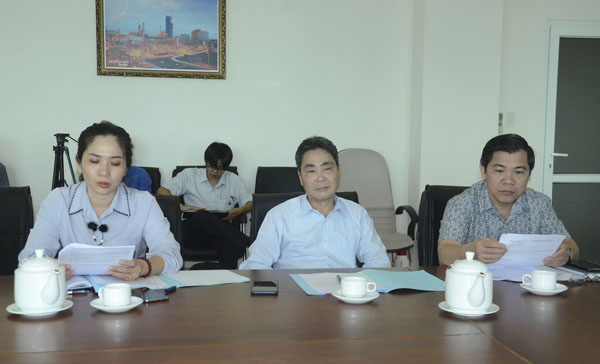 Các đại biểu dự hội nghị.