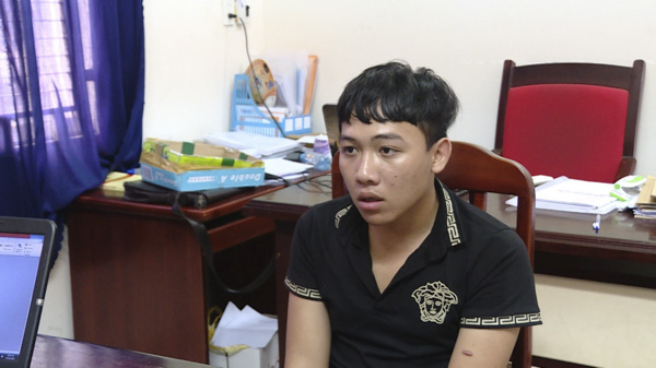Đối tượng Hùng tại cơ quan Công an