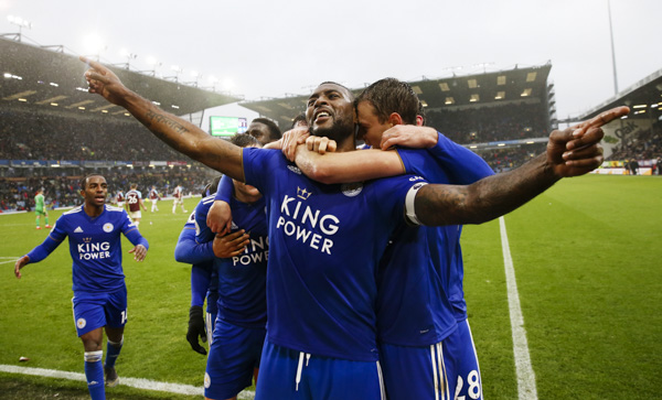 Sau 4 vòng đấu, Leicester City chỉ đứng sau mỗi Liverpool và Manchester City, hai đội mạnh nhất  Premier League lúc này.