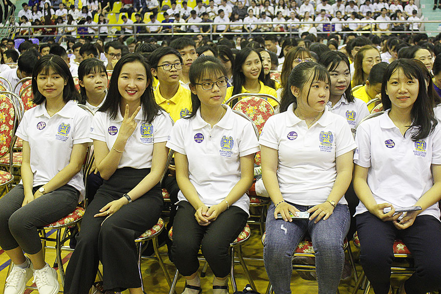 SV Trường ĐH Bà Rịa - Vũng Tàu dự Lễ Khai giảng năm học mới.