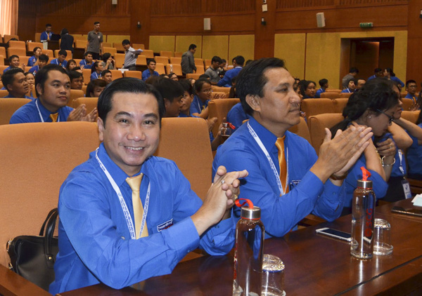 Các đại biểu tham dự buổi đối thoại.