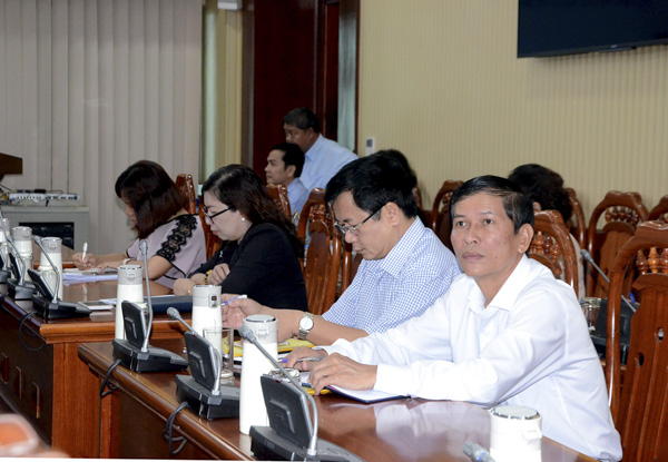 Các đại biểu tham dự hội nghị.