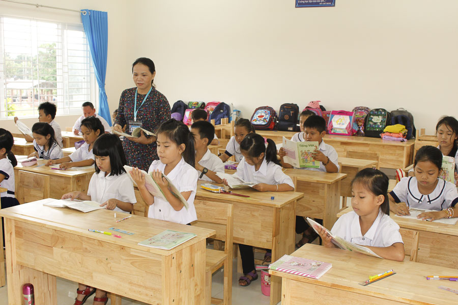 Trong 47 dự án được đề nghị cho phép chuẩn bị đầu tư bổ sung trong giai đoạn 2021-2025, trong đó ưu tiên các dự án phát triển cơ sở hạ tầng giao thông, trường học, y tế, các công trình phục vụ đời sống văn hóa, xã hội. Trong ảnh: Trường TH Suối Nghệ cơ sở 2, ở xã Suối Nghệ, huyện Châu Đức vừa được xây mới và đưa vào sử dụng từ năm học 2019-2020. (Ảnh minh họa)