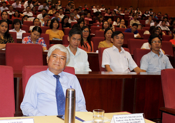 Ông Nguyễn Thanh Giang, Giám đốc Sở GD-ĐT tham dự hội thảo.