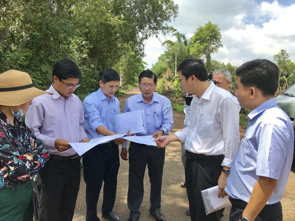 Nhiều dự án chậm triển khai dẫn đến các chỉ tiêu về kế hoạch sử dụng đất đạt thấp.  Trong ảnh: Dự án KCN đô thị Châu Đức Sonadezi hơn 10 năm vẫn chưa thực hiện xong công tác bồi thường giải phóng mặt bằng.