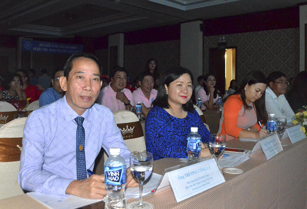 Ban Giám khảo hội thi.