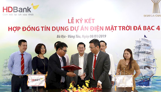 Ngân hàng HD Bank ký kết hợp đồng tín dụng dự án điện mặt trời Đá bạc 4.