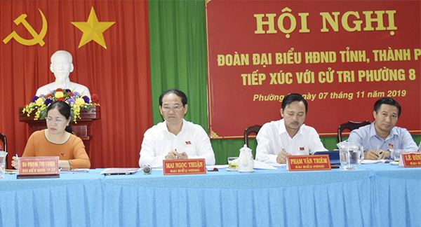 Tổ đại biểu số 2 HĐND tỉnh tiếp xúc cử tri phường 8 (TP.Vũng Tàu). Ảnh: TUYẾT MAI