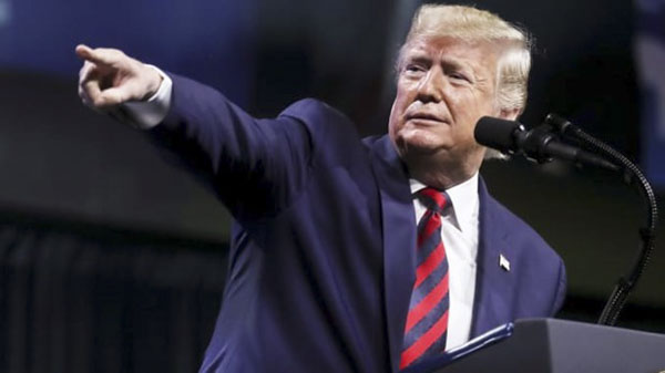 Tổng thống Trump trong một cuộc tiếp xúc báo chí tại Nhà Trắng.