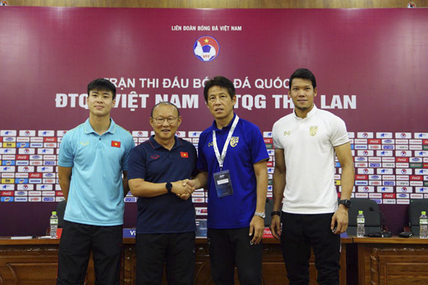 Họp báo trước trận Việt Nam - Thái Lan.