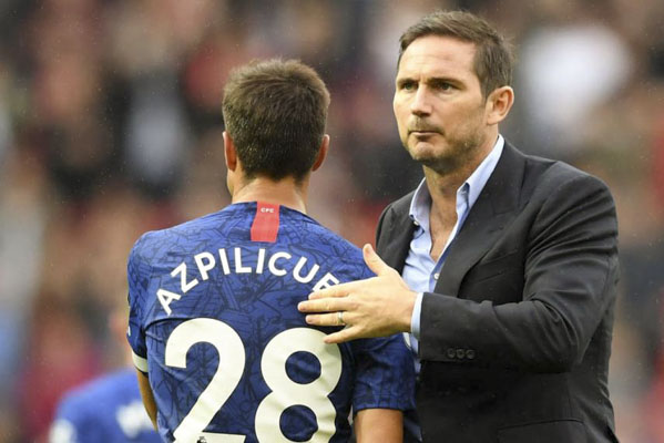 HLV Lampard chưa tìm ra thủ lĩnh thực thụ cho đội bóng. 