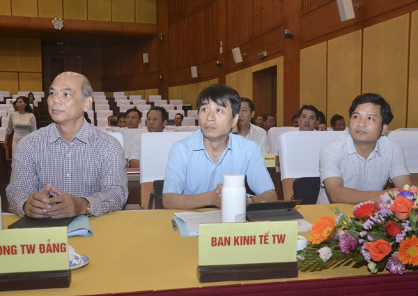 Đại diện Văn phòng Trung ương Đảng và các Ban của Đảng dự hội nghị.