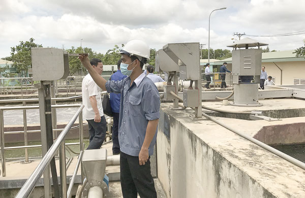 Thời gian tới, Sở TN-MT sẽ tăng cường quan trắc tự động để giám sát  hoạt động xả thải của các DN sau khi phê duyệt ĐTM.