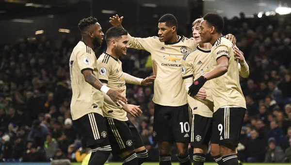 Kết thúc năm 2019, Man United leo lên thứ 5 BXH.  