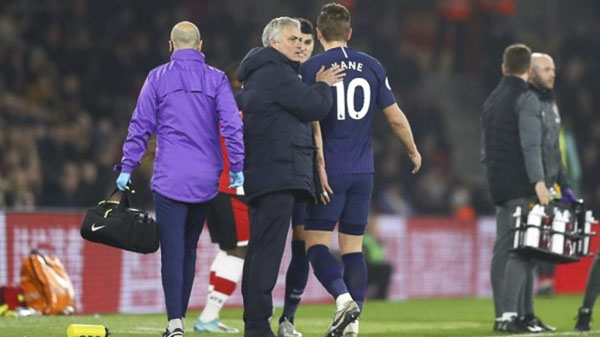 Harry Kane chấn thương, chưa biết có kịp đá trận gặp Liverpool ngày 11/1 không.