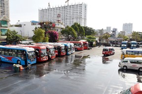 Bến xe Vũng Tàu thoáng đãng, ngăn nắp ngày 30 Tết.  