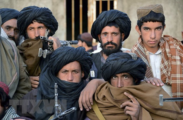 Các tay súng Taliban.