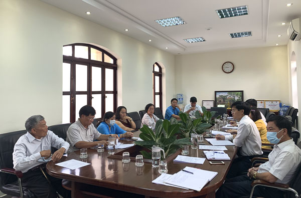 Lãnh đạo UBND TP.Vũng Tàu tại buổi tiếp và làm việc với đại diện 28 hộ dân.