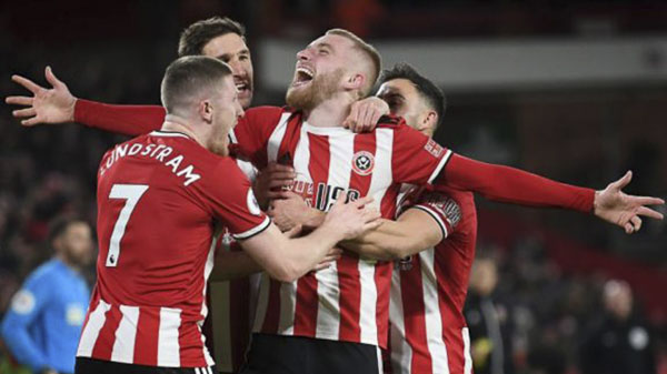 Sheffield hoàn toàn có thể mơ dự Champion League mùa tới.