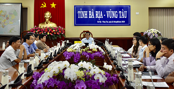 Ông Lê Tuấn Quốc, Phó Chủ tịch UBND tỉnh tham dự hội nghị tại đầu cầu tỉnh BR-VT. Ảnh: QUANG VŨ