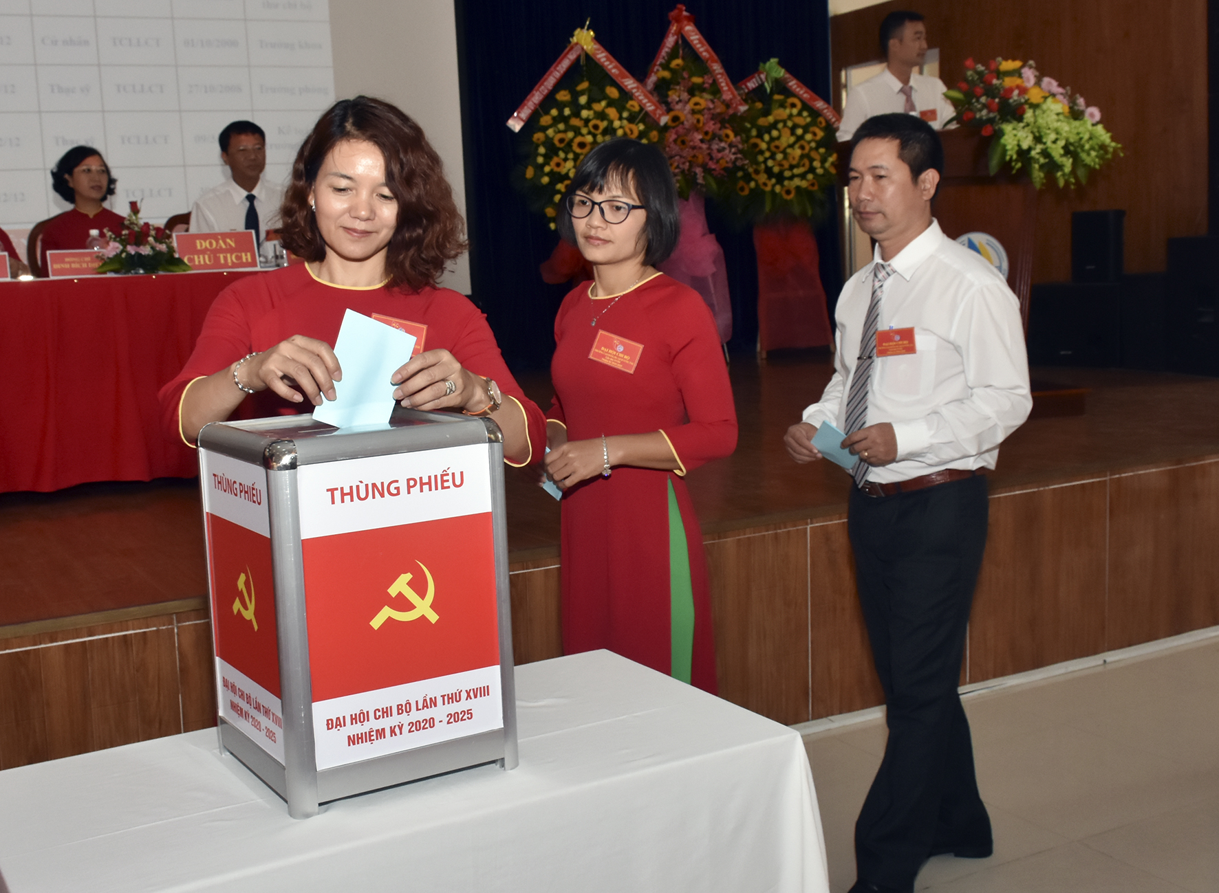 Đại hội bầu Chi ủy Chi bộ nhiệm kỳ 2020-2025.