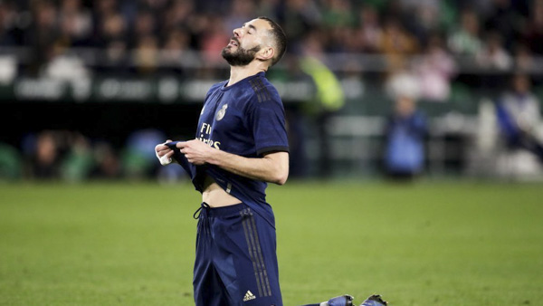 Trận thua Betis phơi bày những vấn đề của Real Madrid giai đoạn này.