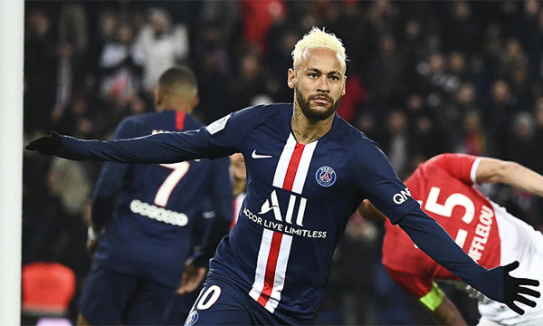 Barcelona đối mặt nhiều rủi ro nếu mua Neymar.