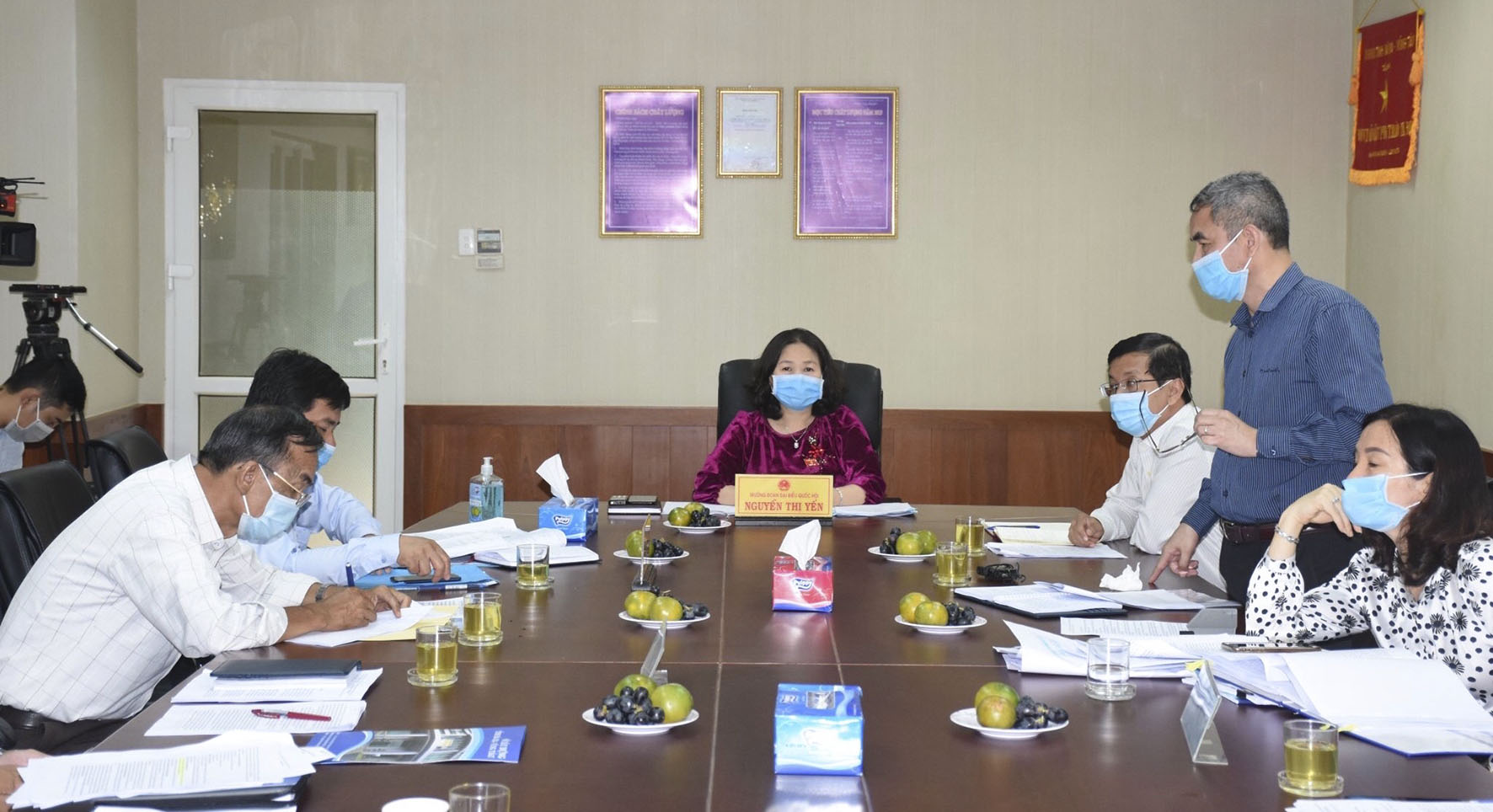 Quang cảnh buổi làm việc.