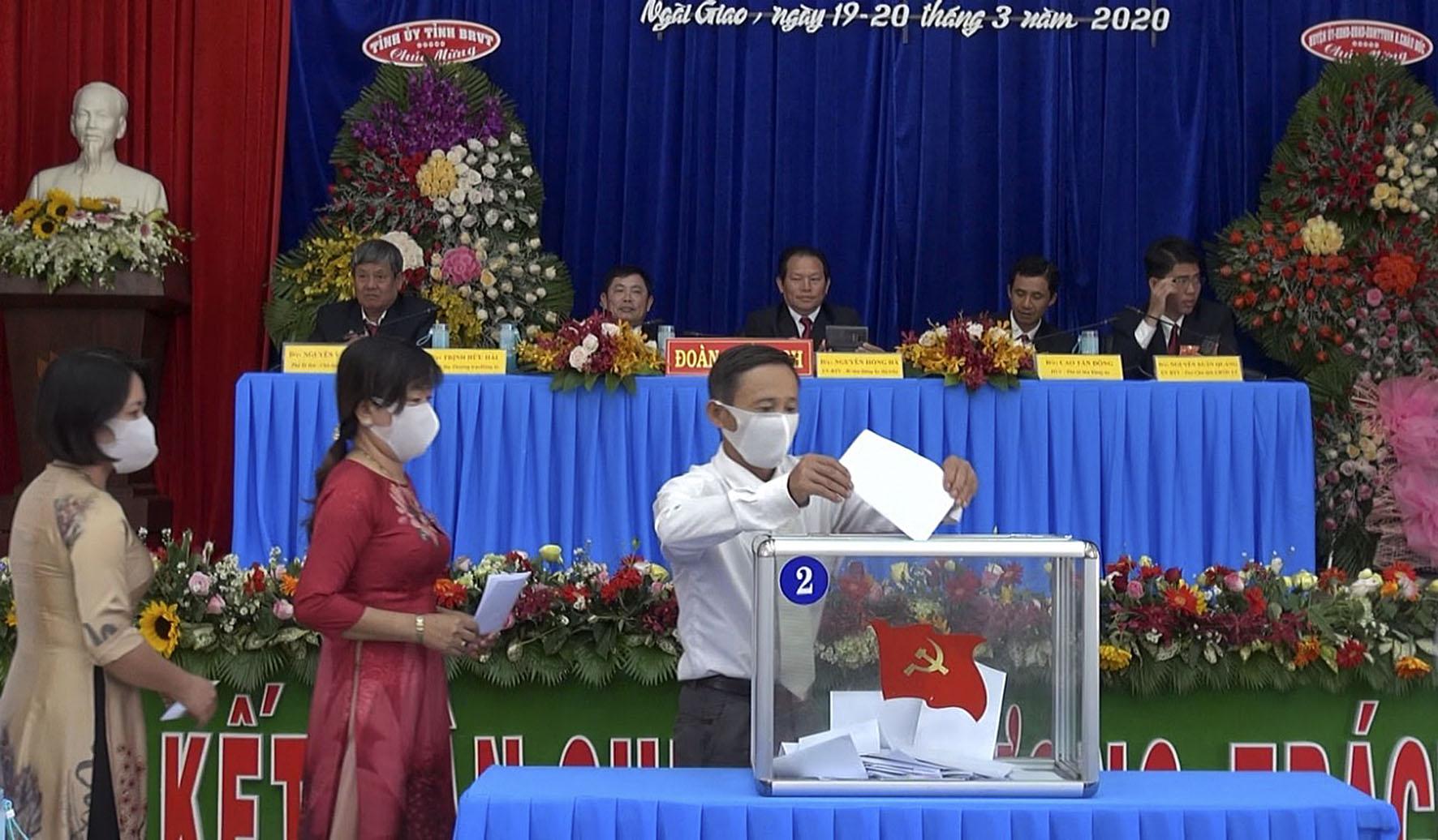 Đại hội tiến hành bầu Bí thư cấp ủy khóa VI, nhiệm kỳ 2020-2025.
