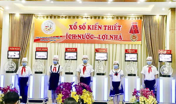 Đợt quay số mở thưởng diễn ra chiều 31/3 tại Công ty TNHH MTV XSKT tỉnh BR-VT.
