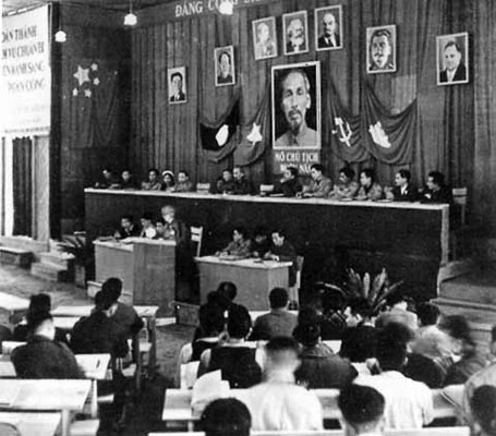 Quang cảnh Đại hội đại biểu toàn quốc lần thứ II họp từ ngày 11-19/2/1951 tại xã Vinh Quang, huyện Chiêm Hóa, Tuyên Quang. (ảnh tư liệu)