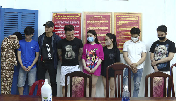 Các đối tượng tụ tập sử dụng, tàng trữ ma túy bị lực lượng Đội CSĐT Tội phạm về ma túy - Công an  TP.Vũng Tàu phát hiện, bắt giữ ngày 14/4.