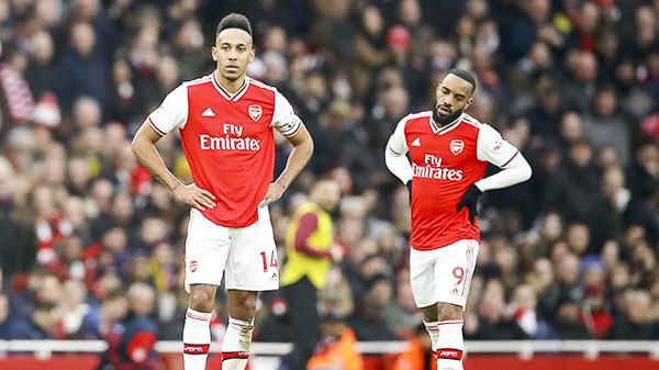 Các ngôi sao của Arsenal sẽ giảm lương, nhưng chừng đó có bảo đảm cho tình hình tài chính của đội bóng.