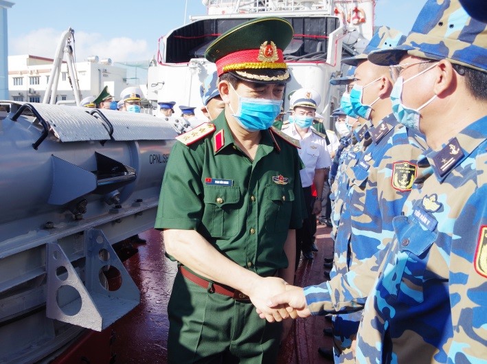 Thượng tướng Phan Văn Giang, Ủy viên Trung ương Đảng, Ủy viên Quân ủy Trung ương, Tổng tham mưu trưởng QĐND Việt Nam gặp gỡ, động viên các cán bộ, chiến sĩ Lữ đoàn 171.
